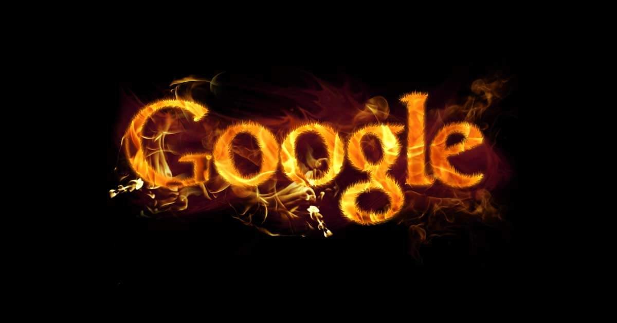 google keresőoptimalizálás cover fotó lángoló Google logóval